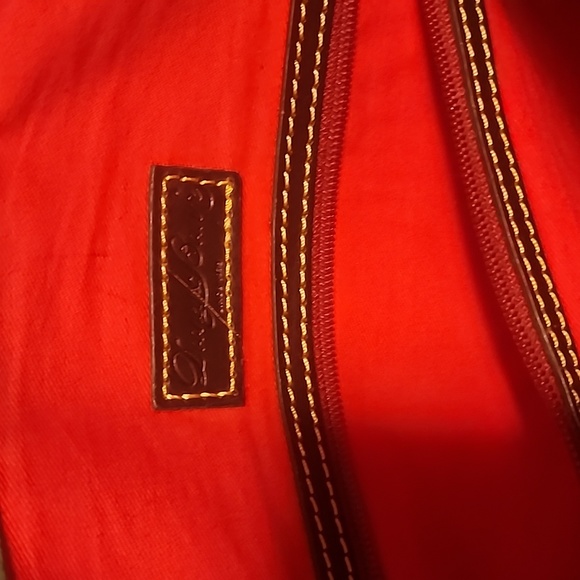 Dooney Bourke leather Purse - Picture 8 of 11